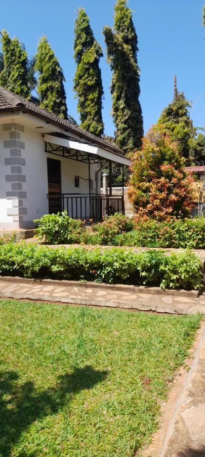 Aivilo Home Entebbe Kültér fotó