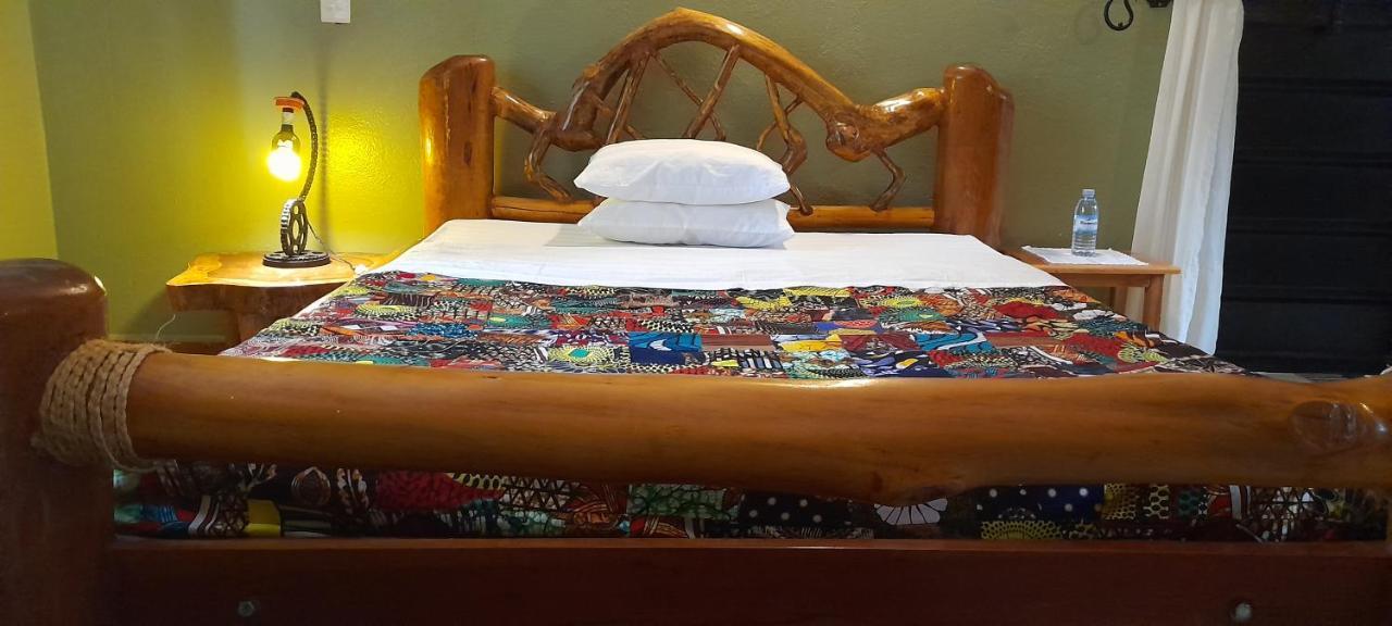 Aivilo Home Entebbe Kültér fotó