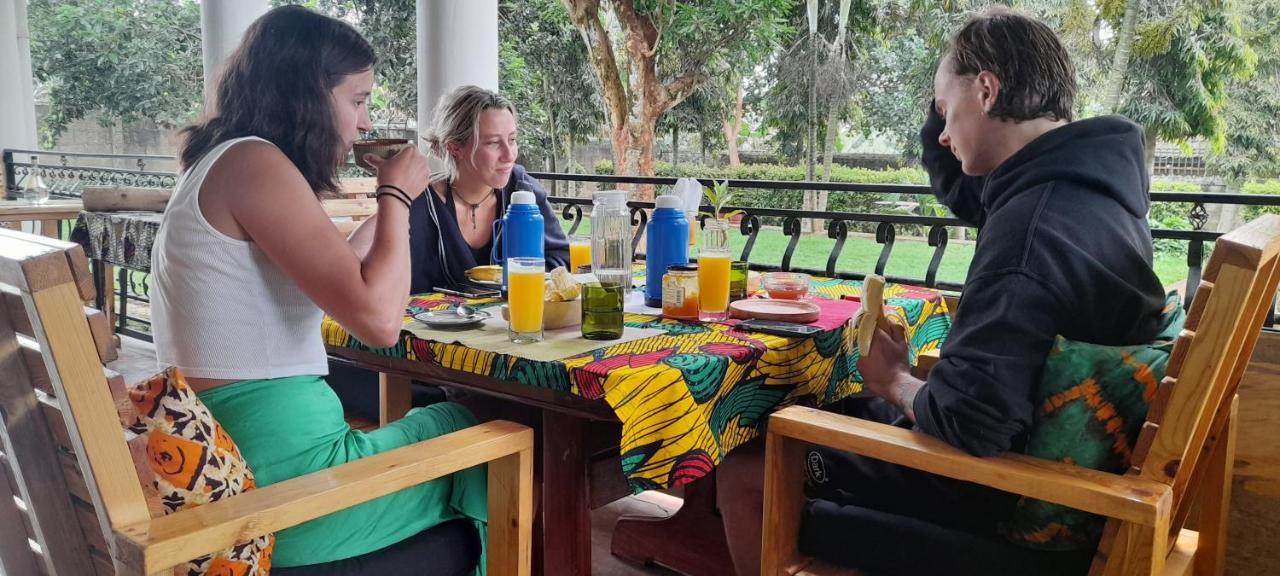 Aivilo Home Entebbe Kültér fotó