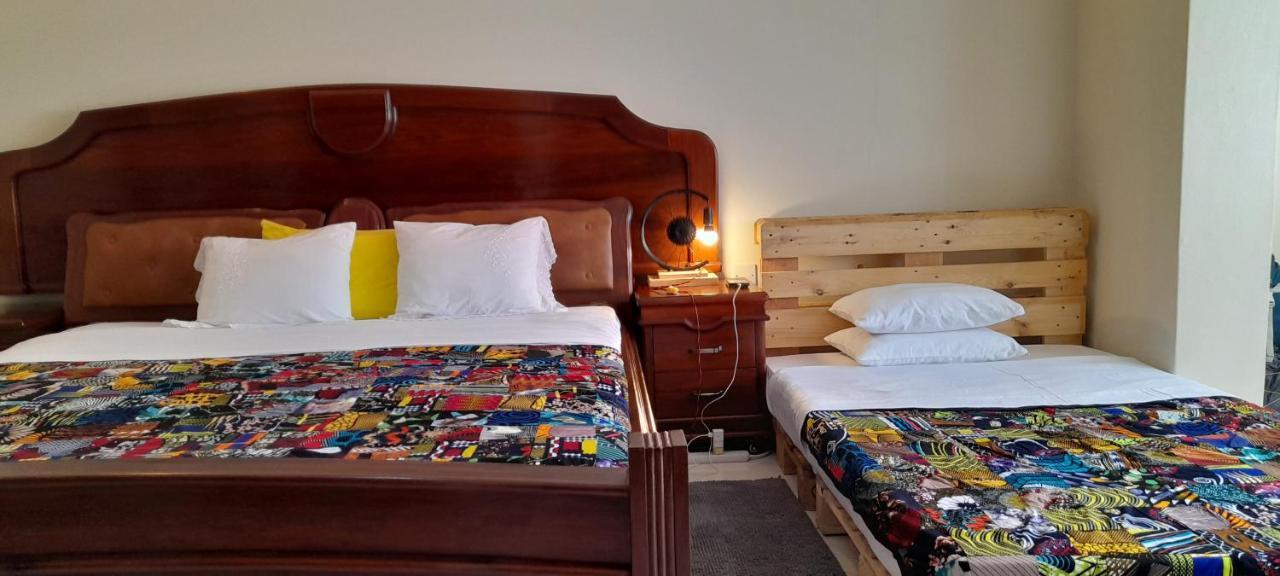 Aivilo Home Entebbe Kültér fotó