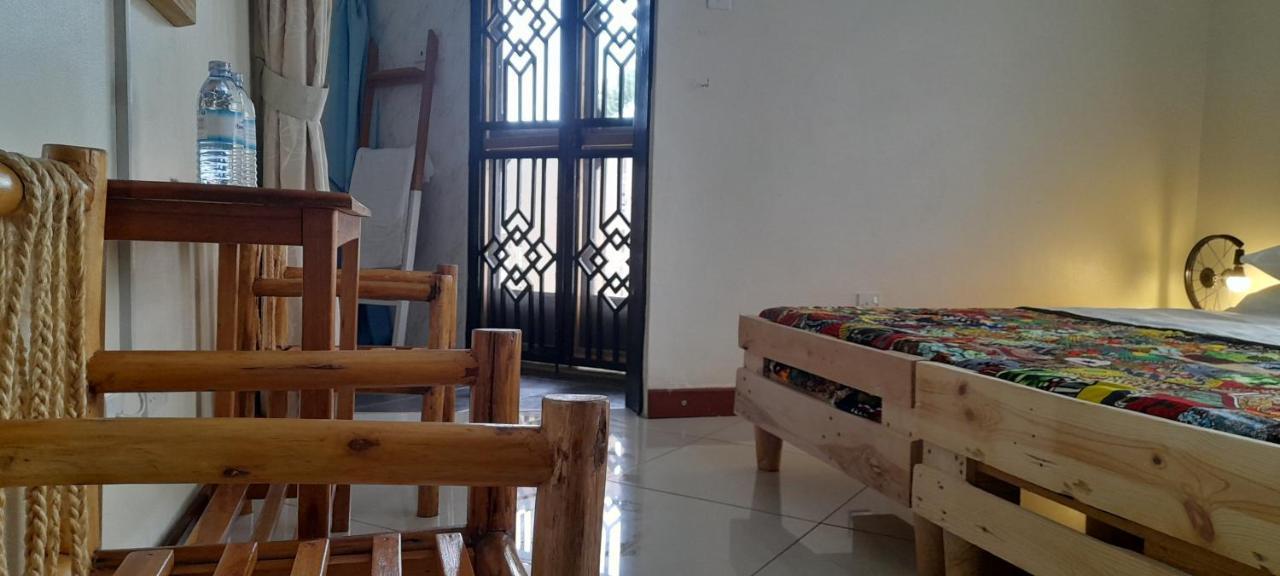 Aivilo Home Entebbe Kültér fotó