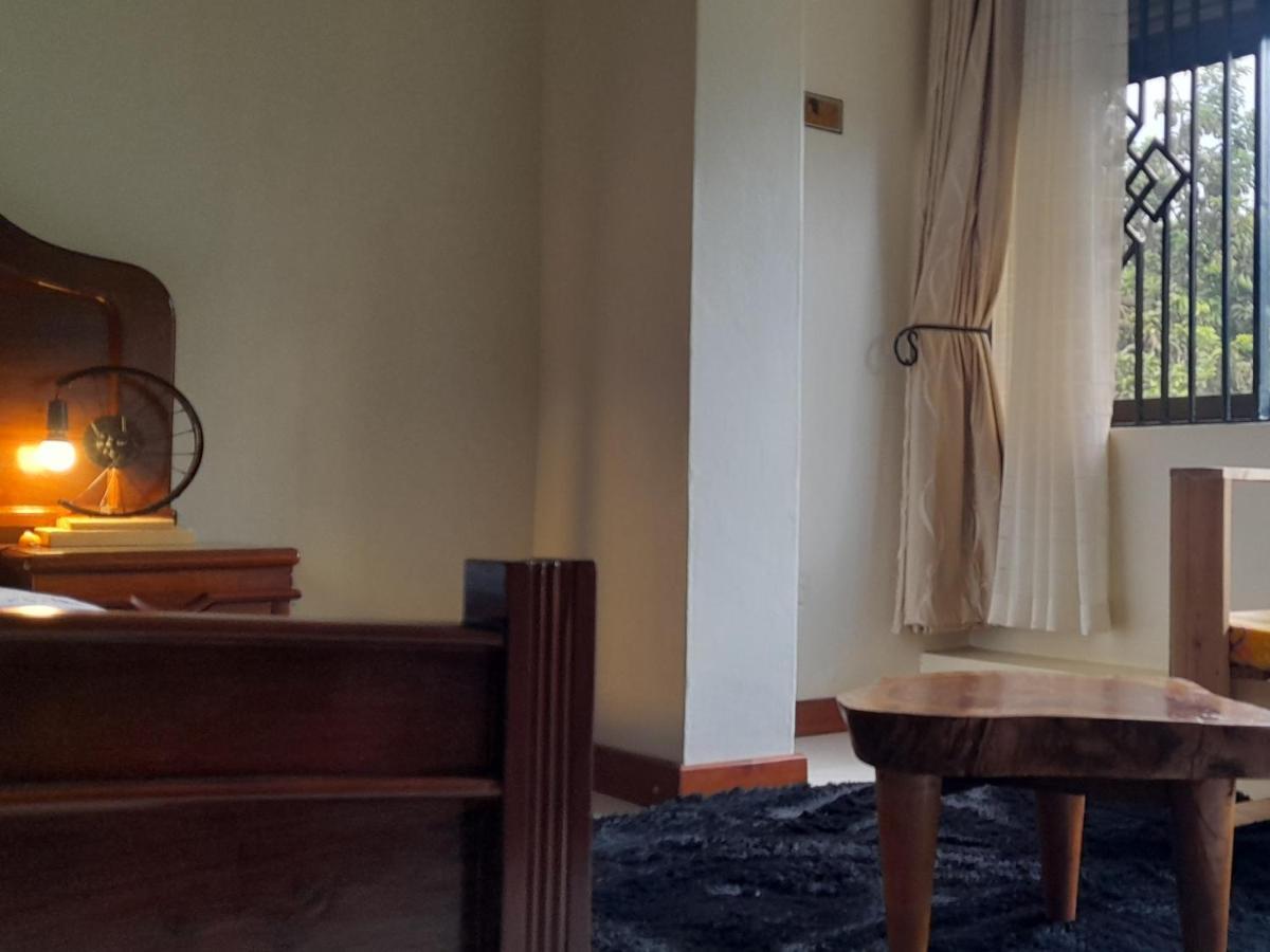 Aivilo Home Entebbe Kültér fotó